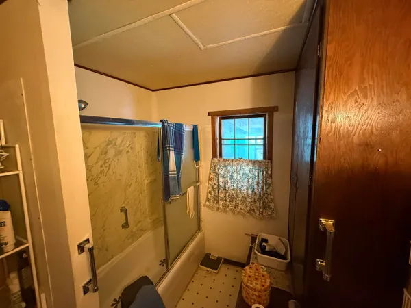 $299,000 | 923 11th Avenue South, Onalaska, WI 54650