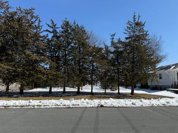 $299,000 | 923 11th Avenue South, Onalaska, WI 54650