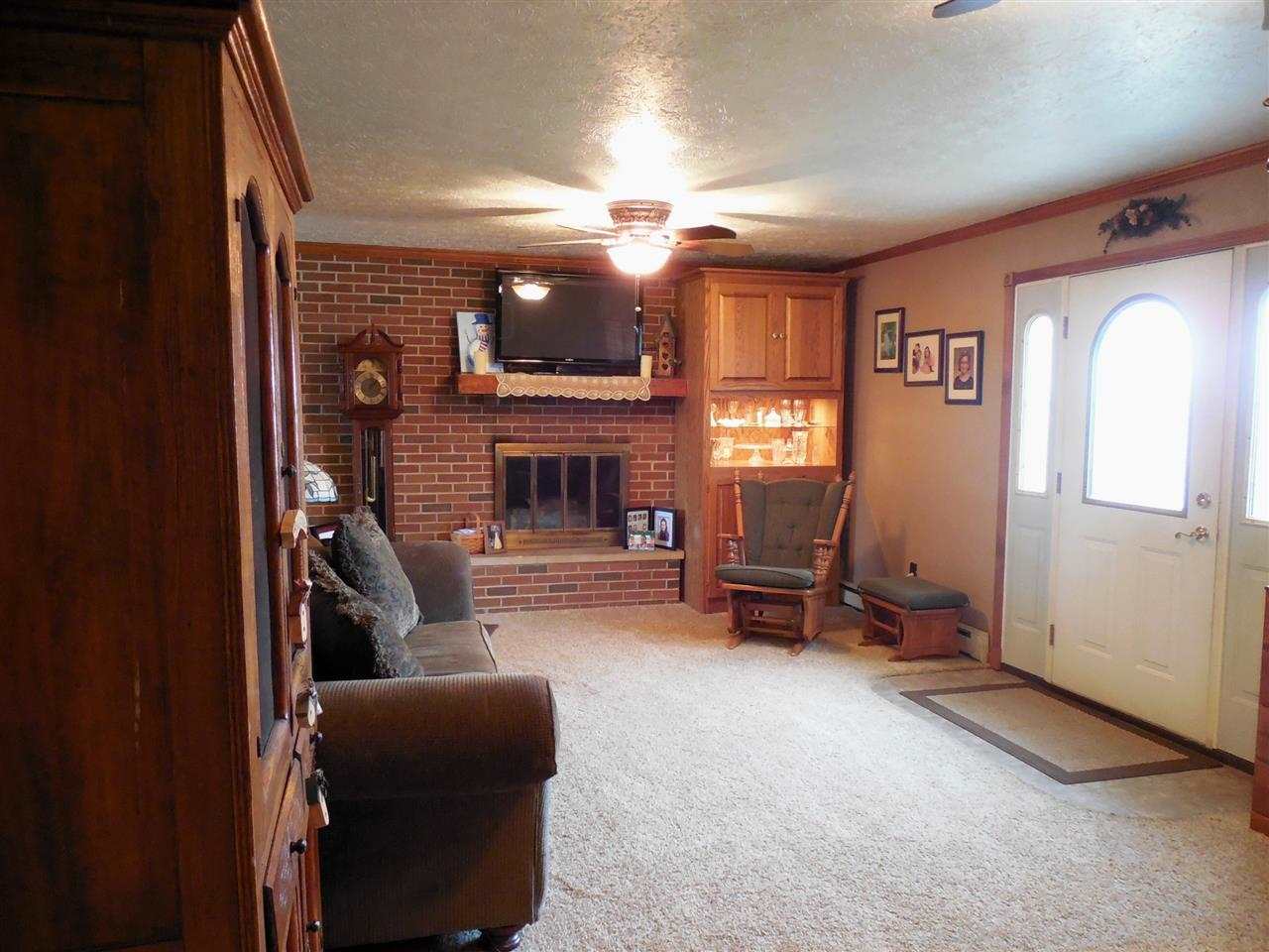 2436 East 200 North Rochester, IN 46975 - Photo 3 of 15
