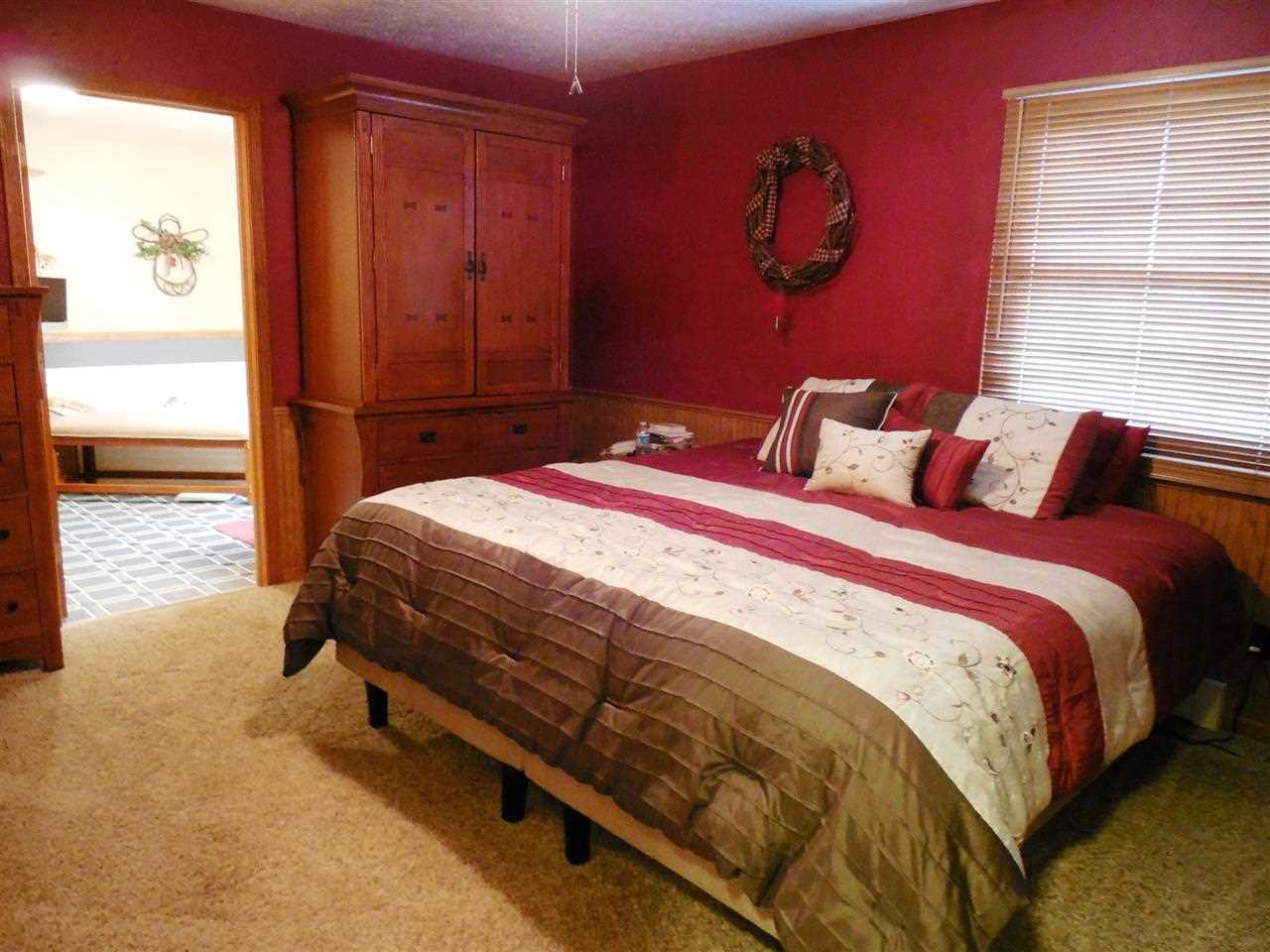 2436 East 200 North Rochester, IN 46975 - Photo 4 of 15