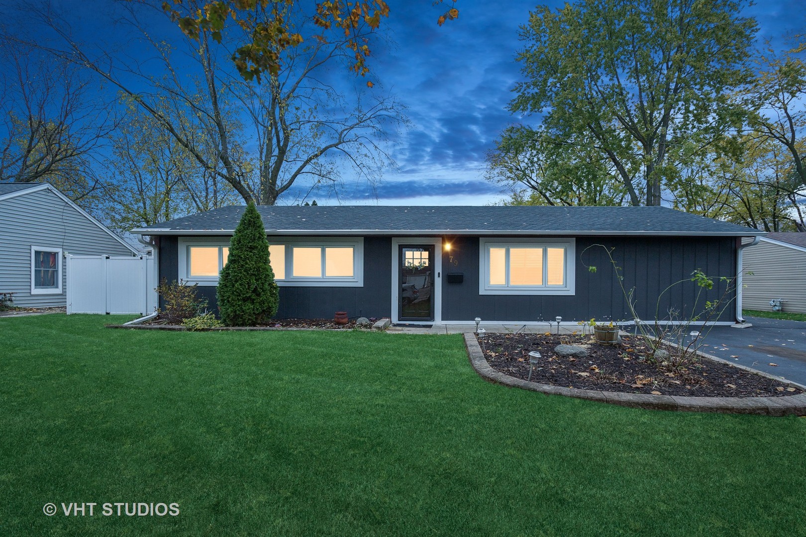 79 Sheffield Road Montgomery, IL 60538 - Photo 2 of 20 a view of a house with a yard