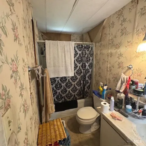 $114,500 | 480 Colonial Park Drive, Santa Rosa, CA 95403