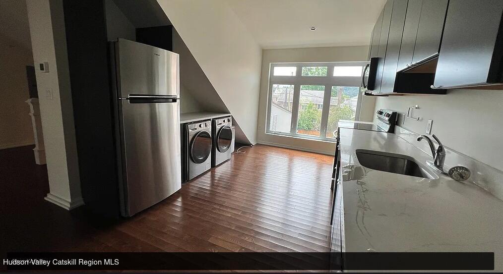 205 Warren Street, Unit 3 Hudson, NY 12534 - Photo 7 of 26 CleanShot 2026-06-26 at 06.17.52