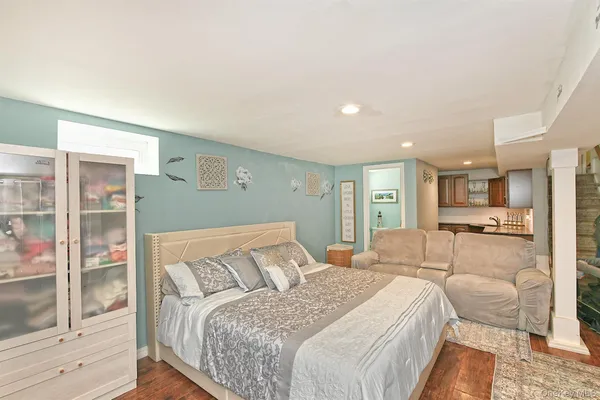 $509,500 | 50 South Evergreen Drive, Selden, NY 11784