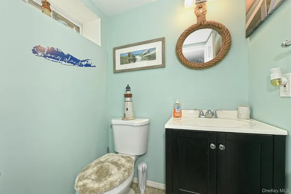 $509,500 | 50 South Evergreen Drive, Selden, NY 11784