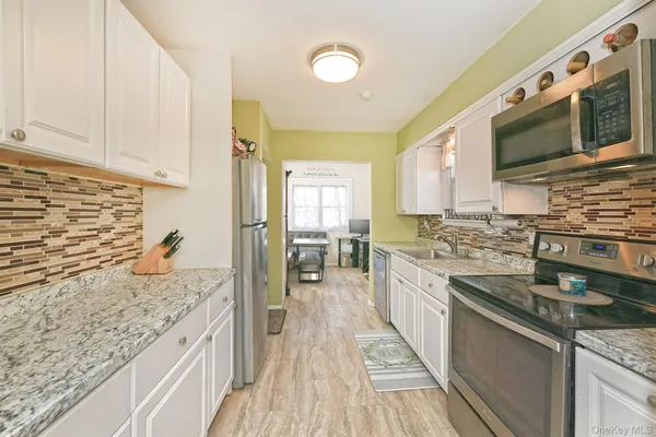 $509,500 | 50 South Evergreen Drive, Selden, NY 11784