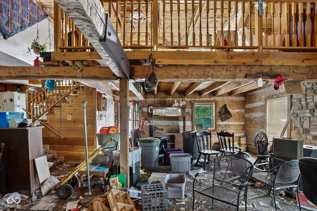 $325,000 | 729 North County Road 900 East, Avon, IN 46123