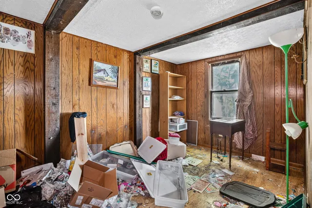 $325,000 | 729 North County Road 900 East, Avon, IN 46123