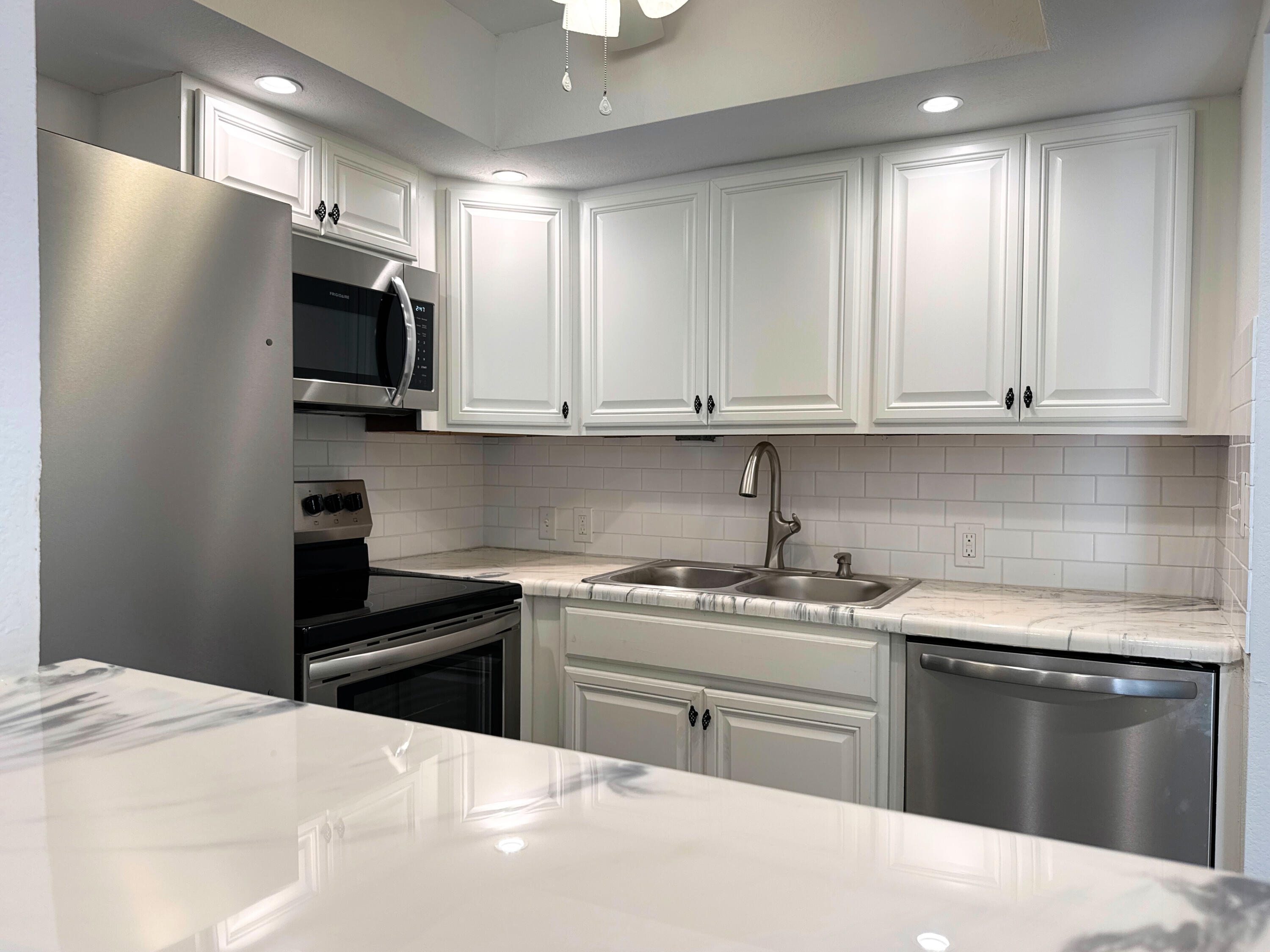 484 Mansfield K Boca Raton, FL 33434 - Photo 11 of 49 8