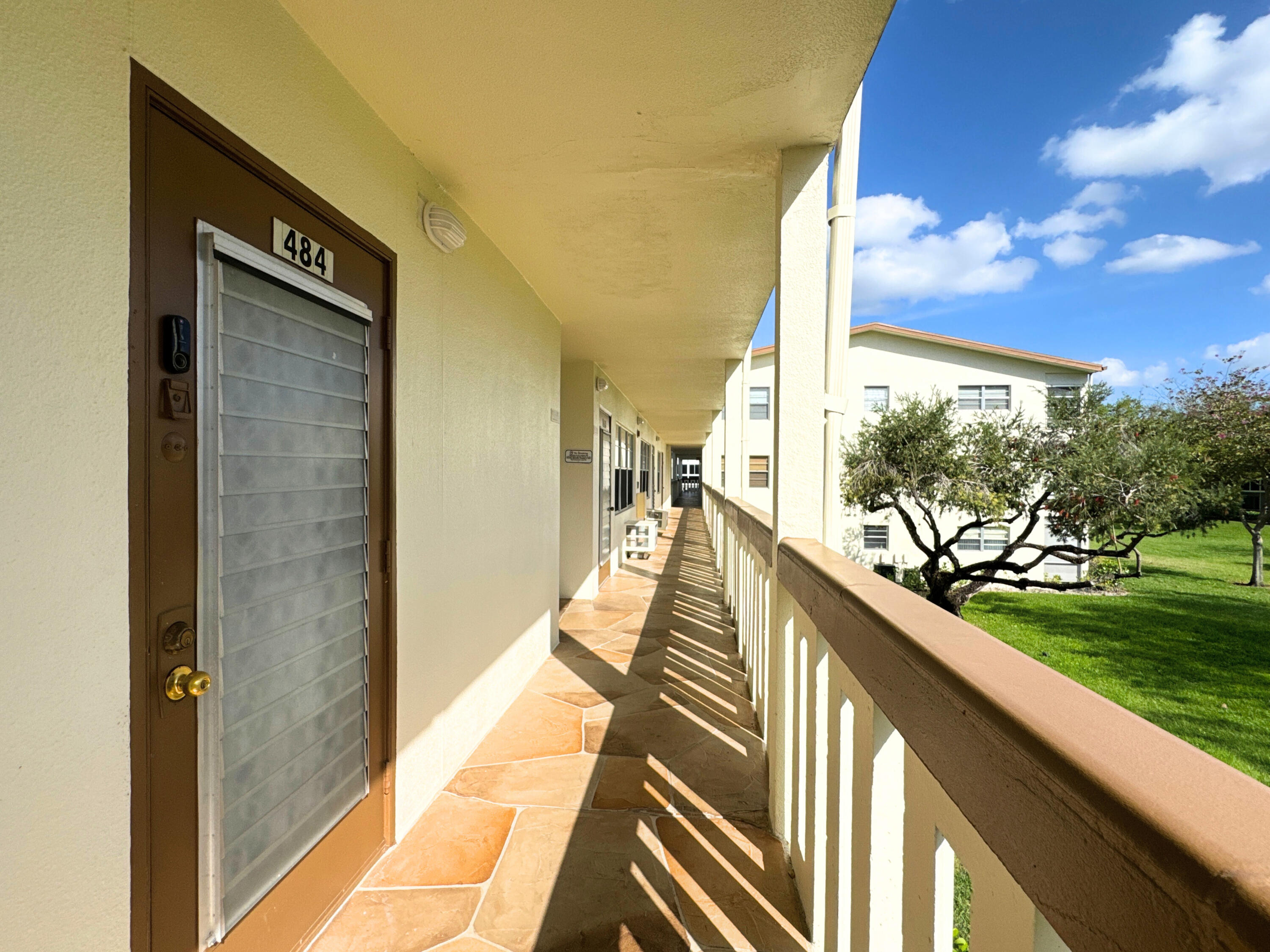 484 Mansfield K Boca Raton, FL 33434 - Photo 3 of 49 29