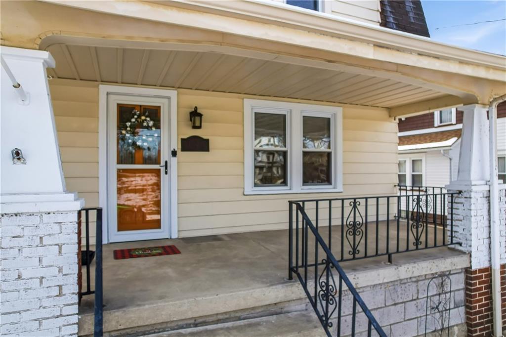 486 Tamplin Street Sharon, PA 16146 - Photo 6 of 37 a view of front door of house with stairs
