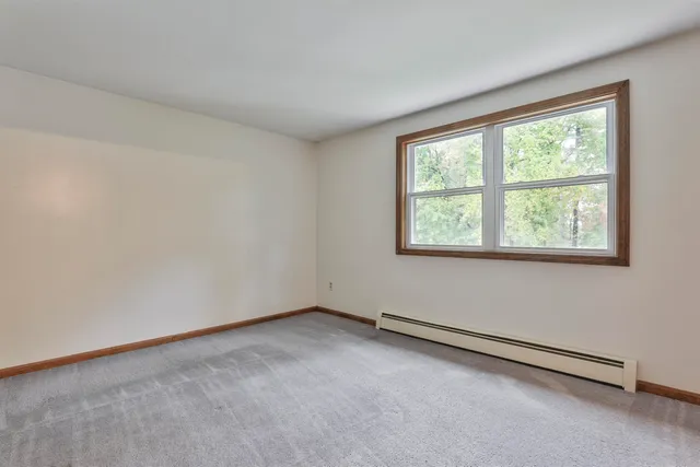 $3,350 | 14 Clare Lane, Salem, NH 03079