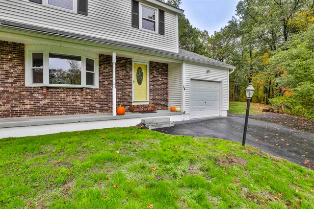 $3,350 | 14 Clare Lane, Salem, NH 03079