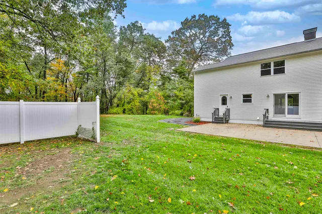 $3,350 | 14 Clare Lane, Salem, NH 03079