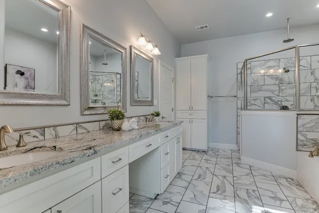 $3,100 | 21003 Twisting Trail, Lago Vista, TX 78645