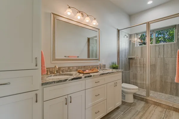 $2,900 | 21003 Twisting Trail, Lago Vista, TX 78645