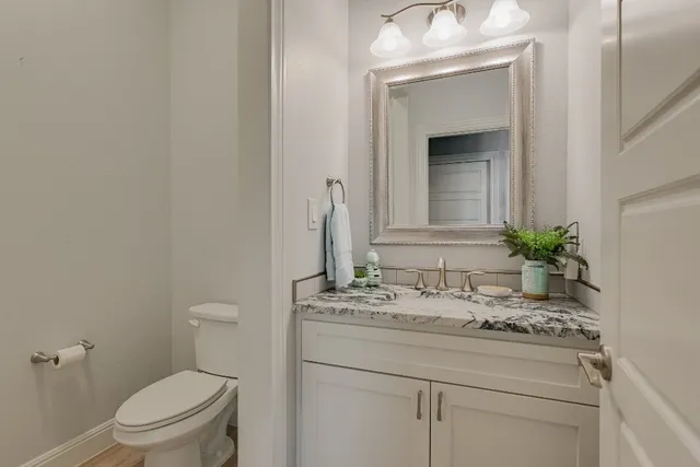 $3,100 | 21003 Twisting Trail, Lago Vista, TX 78645