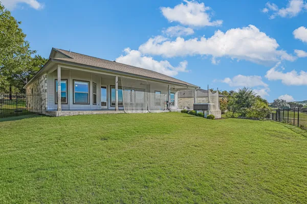 $2,900 | 21003 Twisting Trail, Lago Vista, TX 78645