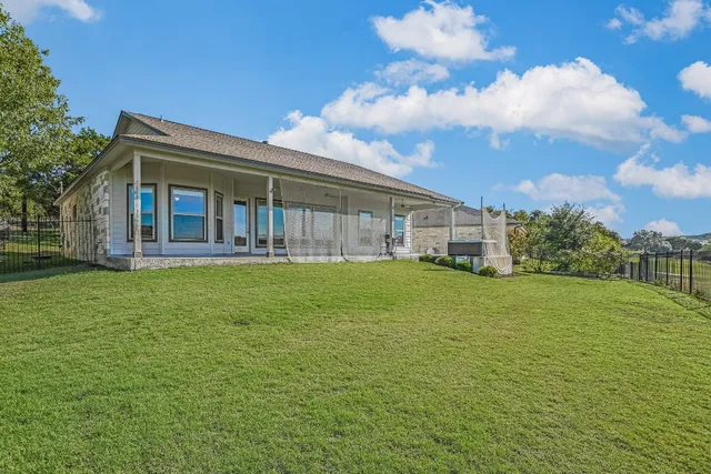 $3,100 | 21003 Twisting Trail, Lago Vista, TX 78645