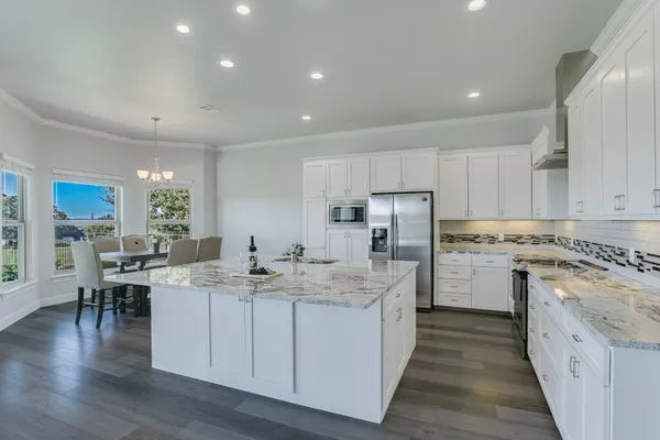 $2,900 | 21003 Twisting Trail, Lago Vista, TX 78645