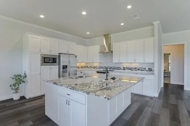 $3,100 | 21003 Twisting Trail, Lago Vista, TX 78645