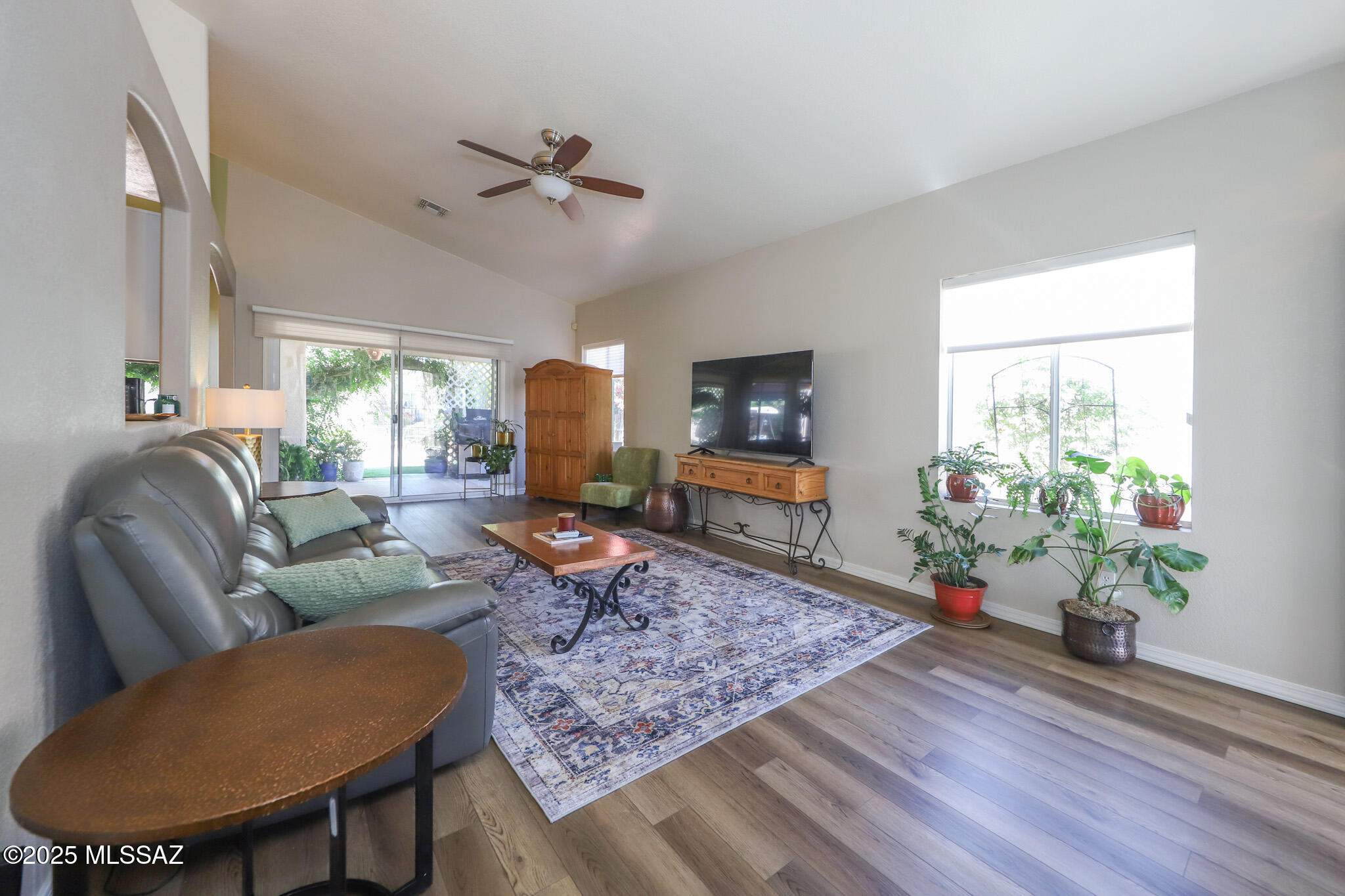 216 South London Station Road Tucson, AZ 85748 - Photo 5 of 41 Gallery Image 5