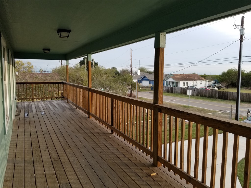 410 Knickerbocker Street, Unit A Corpus Christi, TX 78418 - Photo 13 of 18