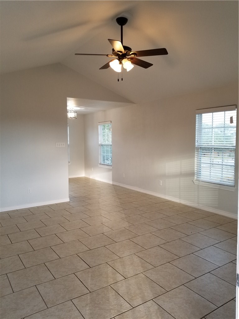 410 Knickerbocker Street, Unit A Corpus Christi, TX 78418 - Photo 4 of 18 Upstairs living