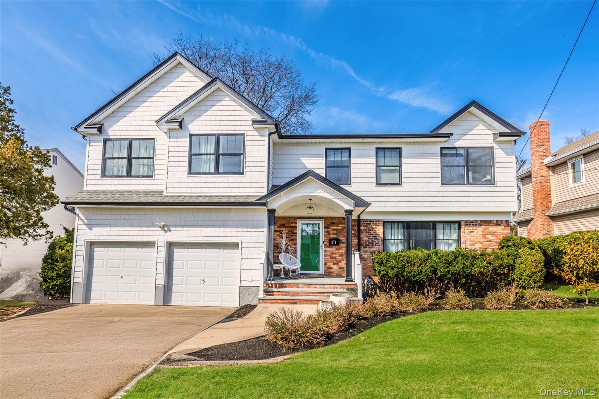 51 Convent Road Syosset, NY 11791 - Photo 1 of 36