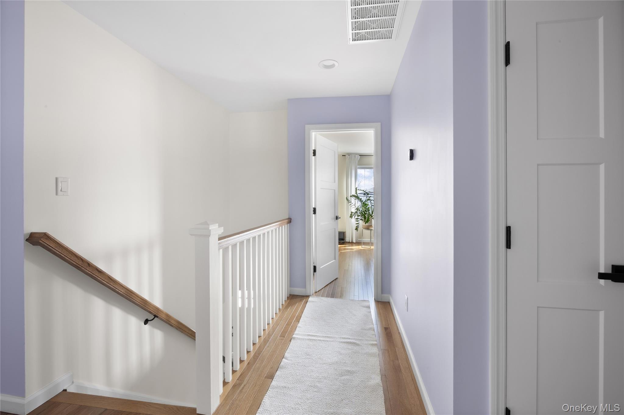 51 Convent Road Syosset, NY 11791 - Photo 19 of 36