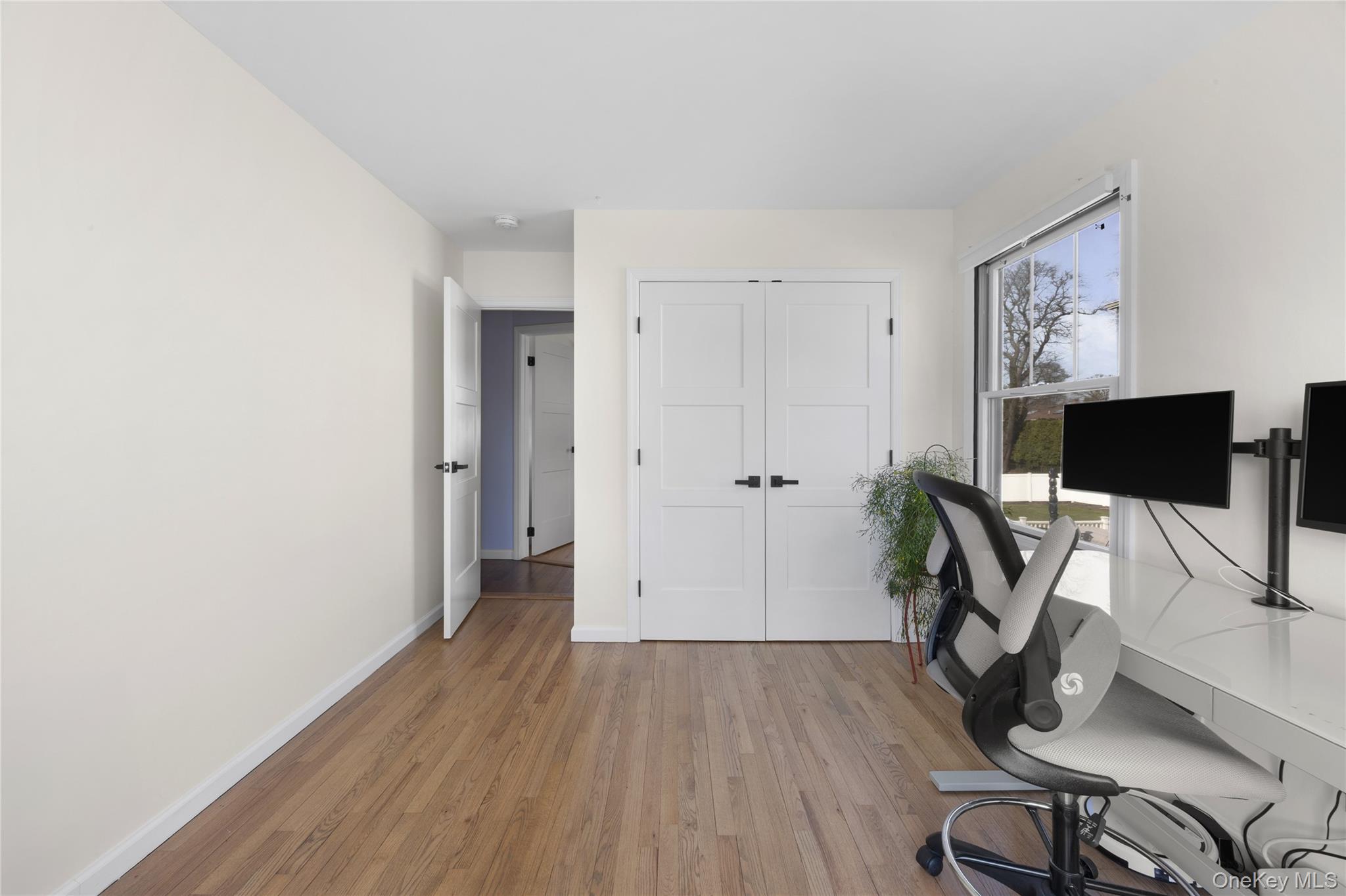 51 Convent Road Syosset, NY 11791 - Photo 32 of 36