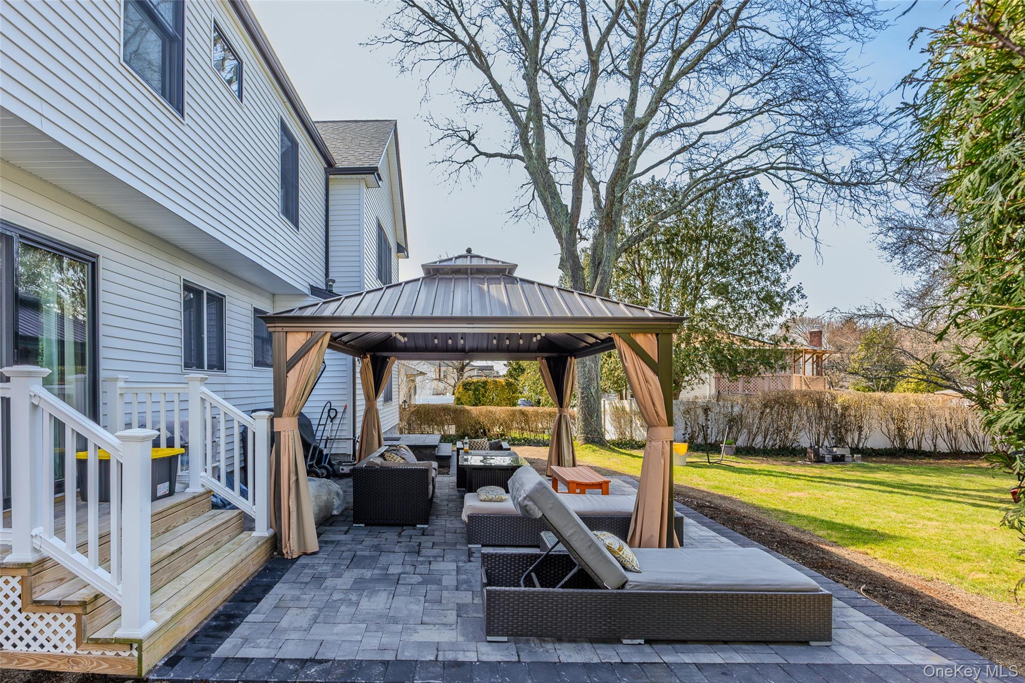 51 Convent Road Syosset, NY 11791 - Photo 5 of 36