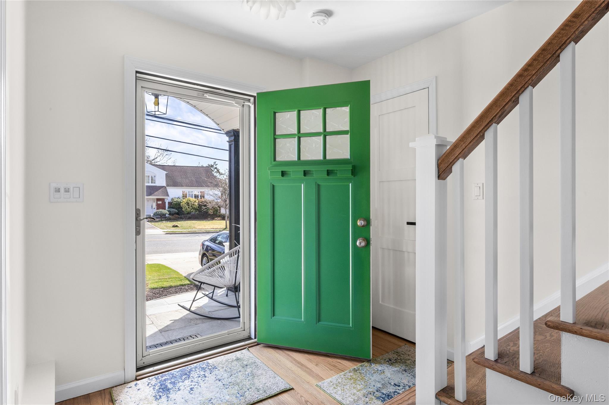 51 Convent Road Syosset, NY 11791 - Photo 8 of 36