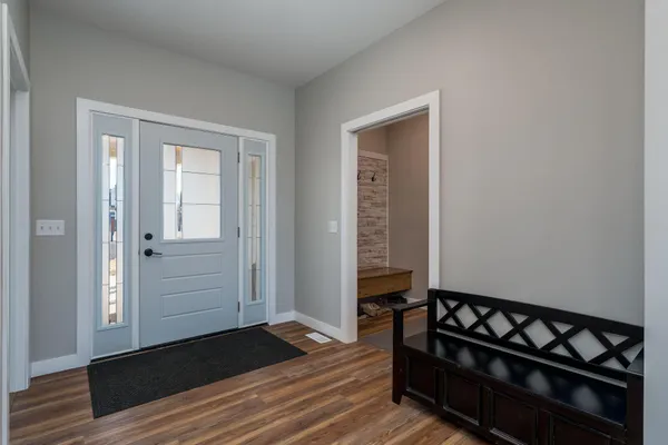 $790,000 | 34 South Pointe Court, North Mankato, MN 56003