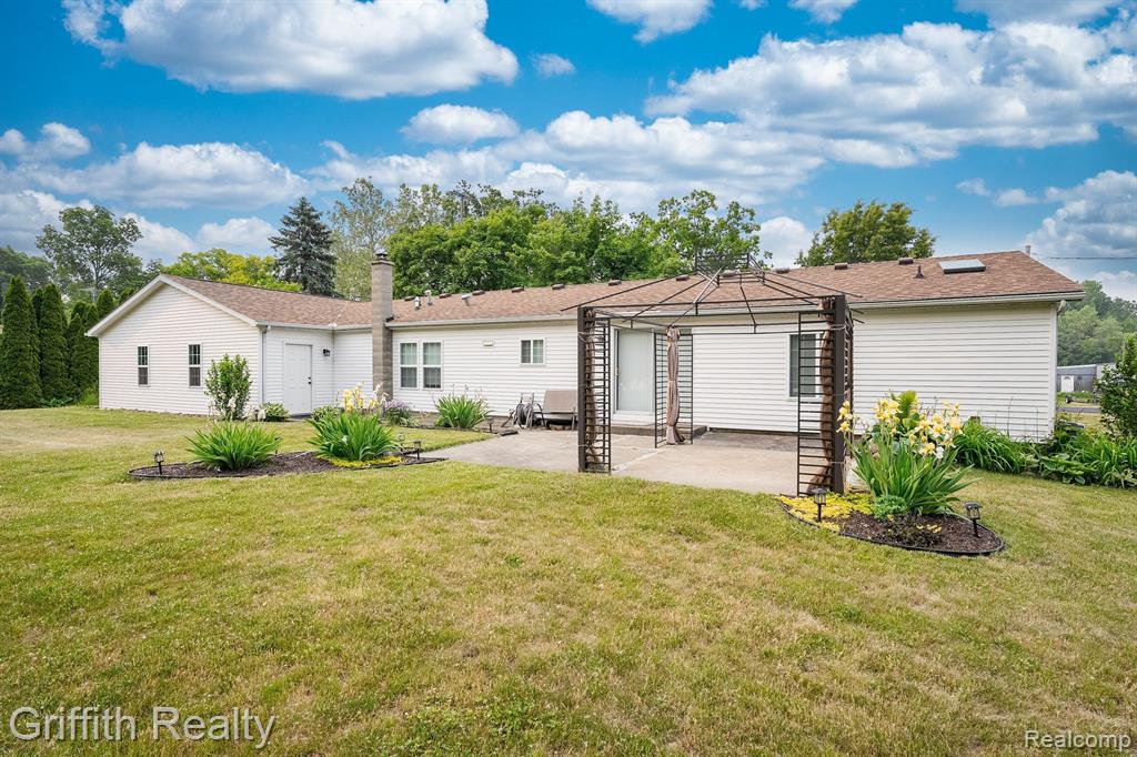 1250 West Cohoctah Road Howell, MI 48855 - Photo 30 of 35