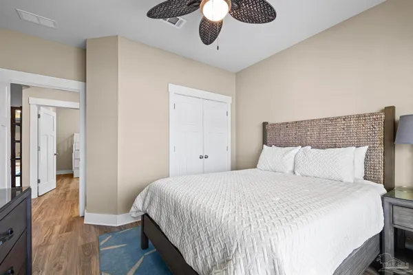 $664,900 | 1328 Sea Grv Court, Gulf Breeze, FL 32563