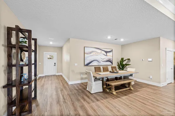 $664,900 | 1328 Sea Grv Court, Gulf Breeze, FL 32563