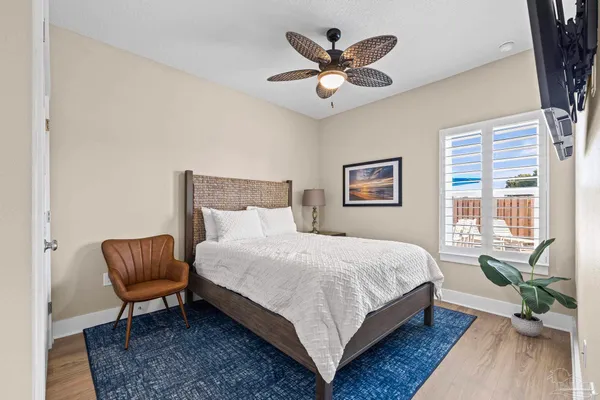 $664,900 | 1328 Sea Grv Court, Gulf Breeze, FL 32563