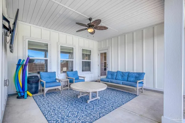 $664,900 | 1328 Sea Grv Court, Gulf Breeze, FL 32563