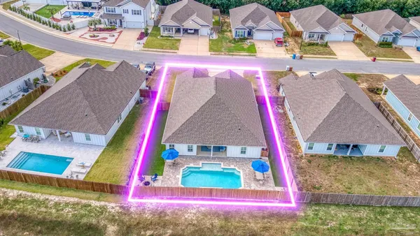 $664,900 | 1328 Sea Grv Court, Gulf Breeze, FL 32563