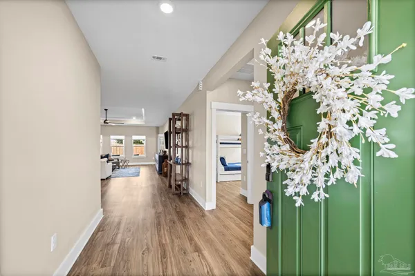 $664,900 | 1328 Sea Grv Court, Gulf Breeze, FL 32563