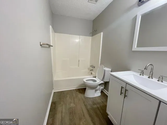 $1,595 | 4030 Laurie Jo Drive Southwest, Marietta, GA 30008