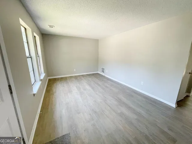 $1,595 | 4030 Laurie Jo Drive Southwest, Marietta, GA 30008