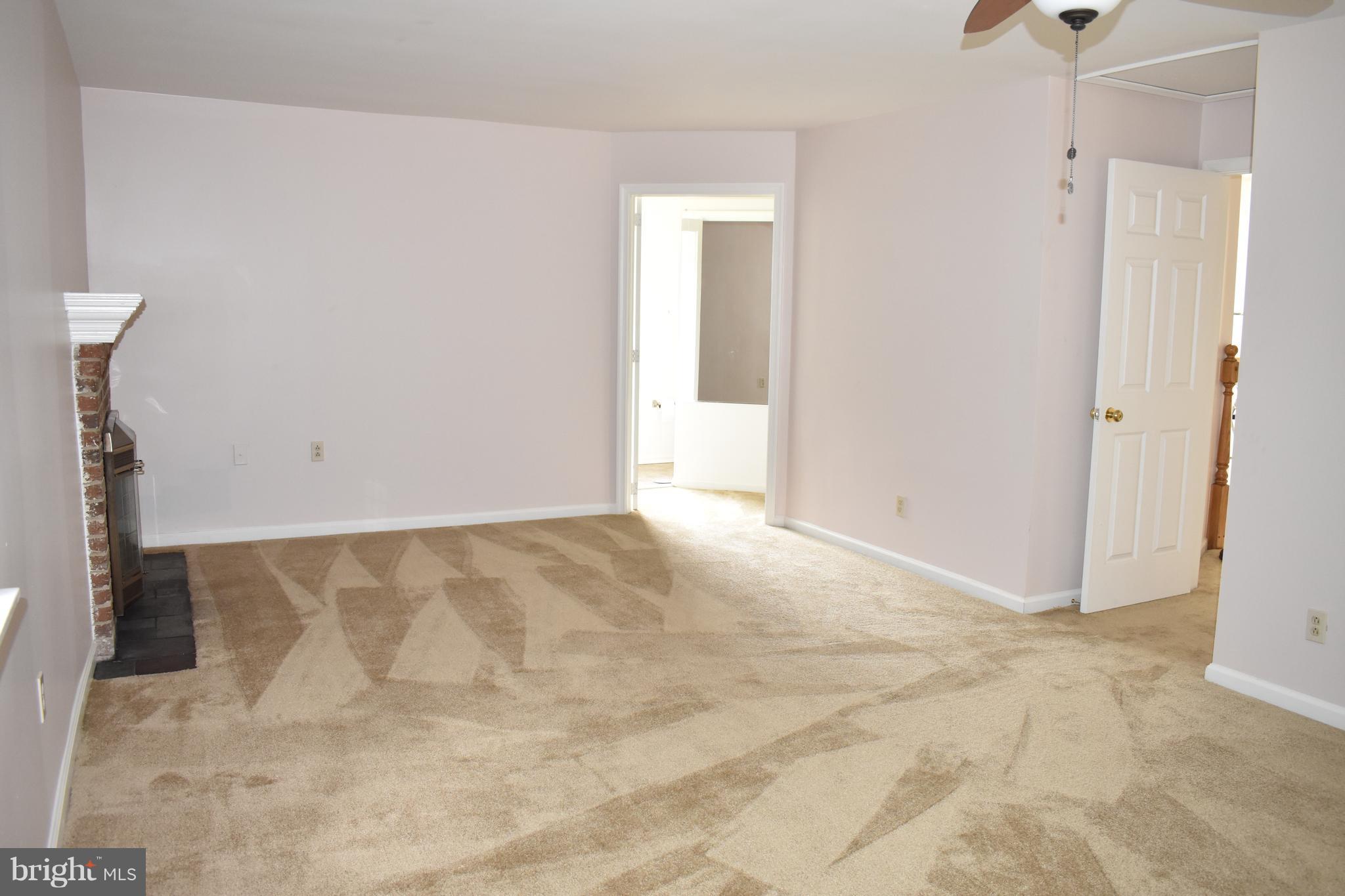 12906 Fletchertown Road Bowie, MD 20720 - Photo 21 of 30 MASTER BED ROOM