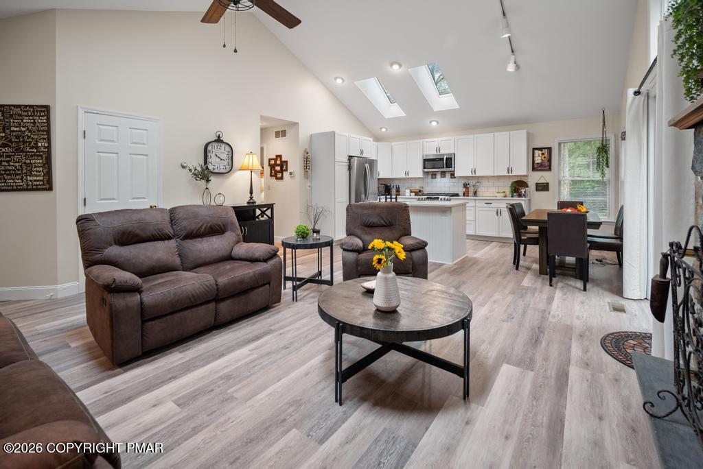 124 Nawakwa Road Long Pond, PA 18334 - Photo 6 of 29 #6 Kozak Living Area