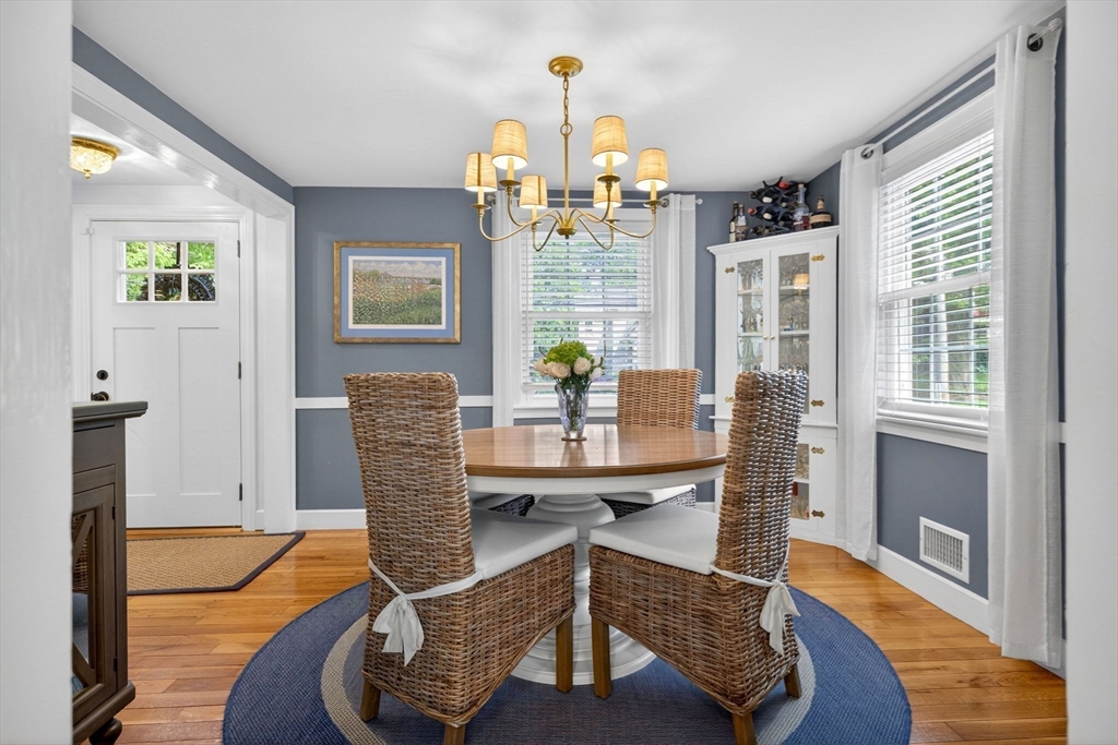 24 College Road Wellesley, MA 02482 - Photo 12 of 31 Gallery Image 12