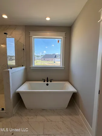 $549,900 | 1735 Bakersfield Way, Nesbit, MS 38651