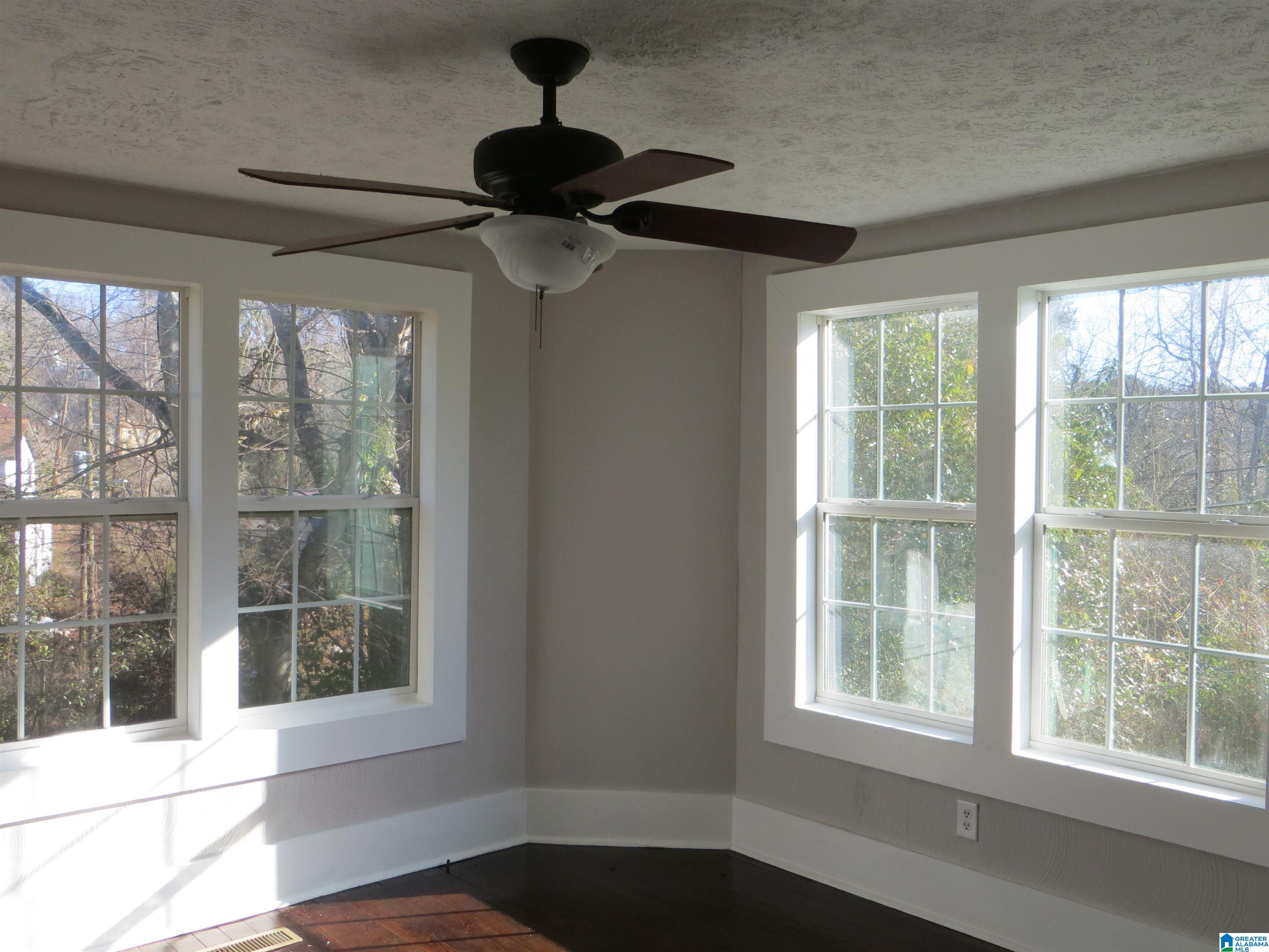 724 Blue Ridge Drive Anniston, AL 36207 - Photo 10 of 43