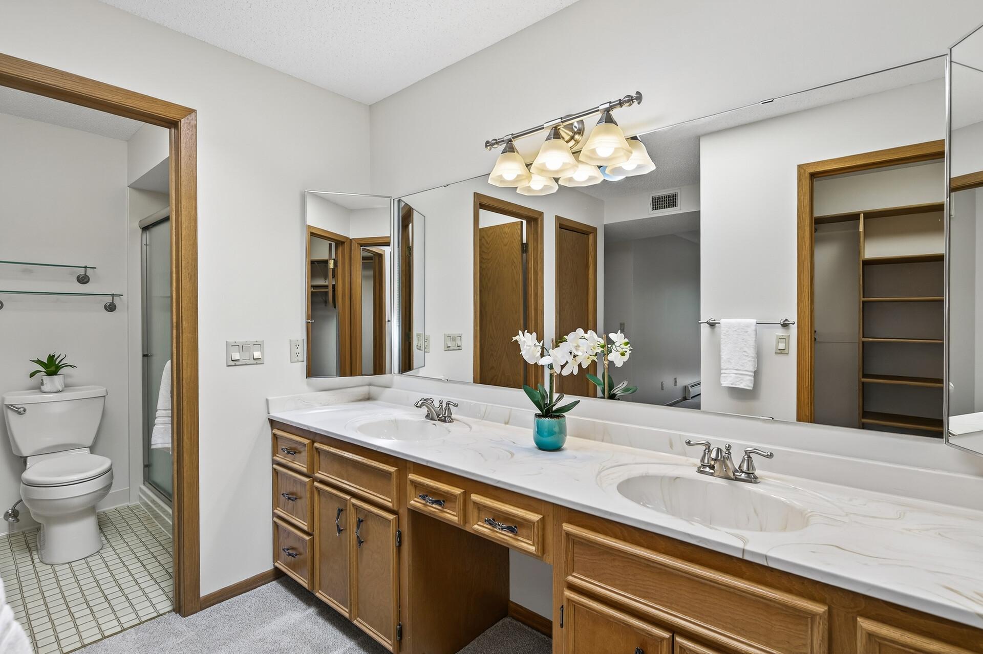 6100 Auto Club Road, Unit 303 Bloomington, MN 55438 - Photo 27 of 42 Gallery Image 27