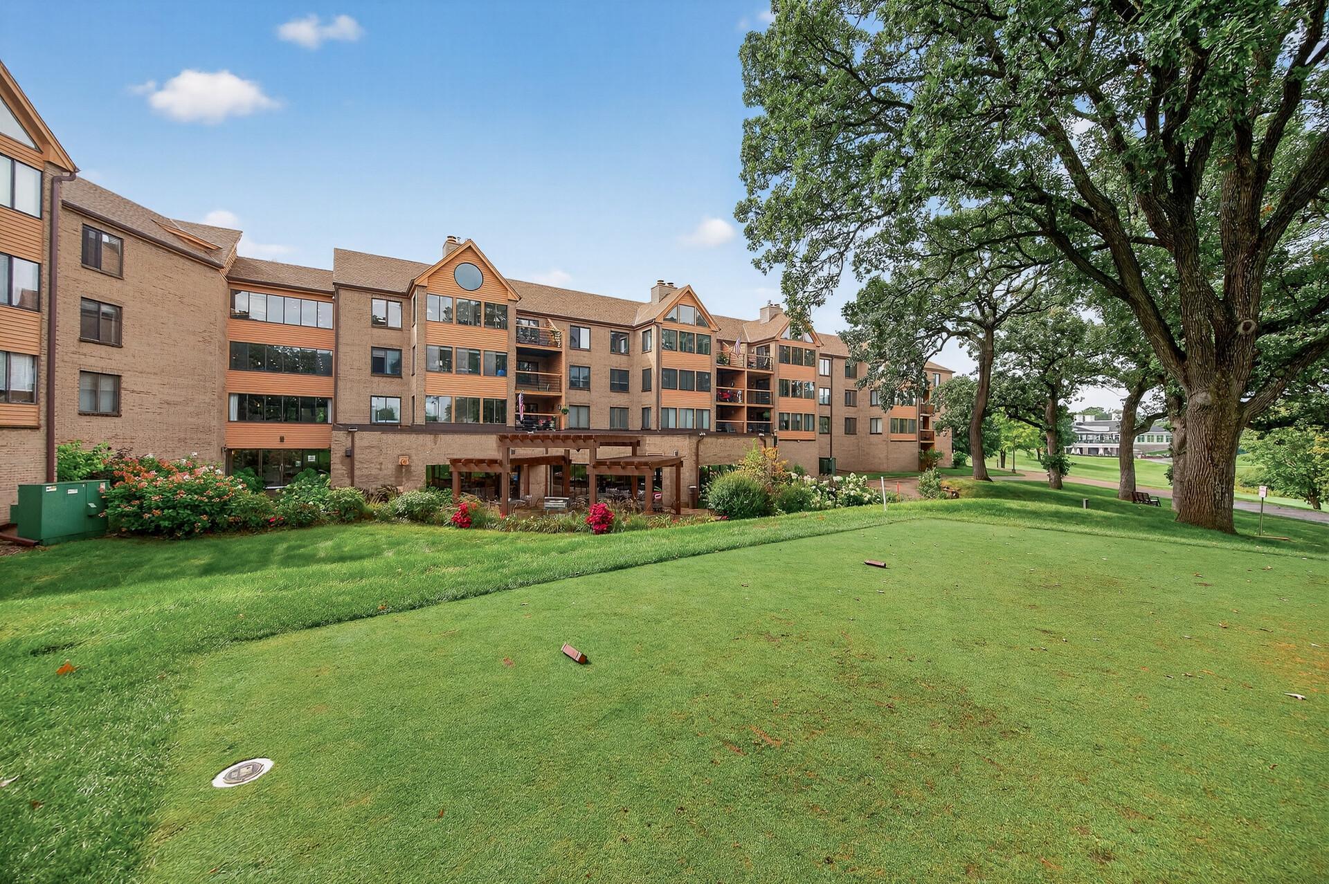 6100 Auto Club Road, Unit 303 Bloomington, MN 55438 - Photo 39 of 42 Gallery Image 39